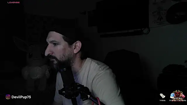 Snapshot of DevilPup75_ chatting on 01-15-26, 10:31 DevilPup75 online show from 01-15-26, 10:31
