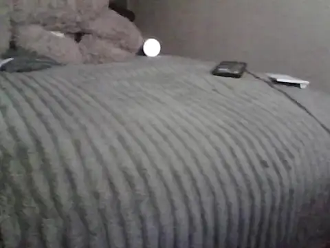 Snapshot of Thoma9034 chatting on 03-10-26, 02:16 Thoma9034 online show from 03-10-26, 02:16