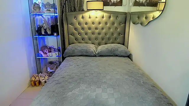 Claudia empress online show from 09-26-25, 11:09