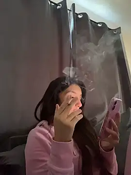 naughtybella05 online show from 11-30-25, 01:04