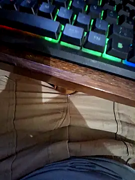 Snapshot of Tesudao00000 chatting on 11-08-25, 12:22 Tesudao00000 online show from 11-08-25, 12:22