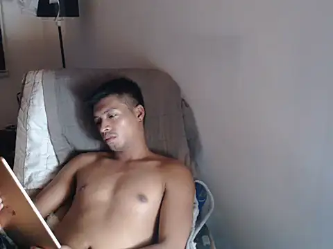 Asian gregor online show from 06-10-26, 01:50