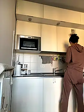 Sora pasquale online show from 09-30-25, 07:13