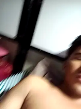 Snapshot of HarryChoudhary21 chatting on 11-03-25, 01:01 HarryChoudhary21 online show from 11-03-25, 01:01