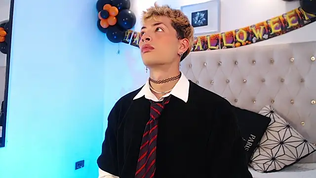 OzorioDany online show from 10-09-25, 04:10