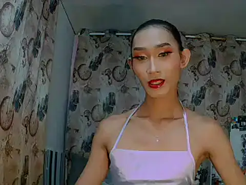 Snapshot of youarea_dreamer chatting on 09-08-25, 02:16 youarea dreamer online show from 09-08-25, 02:16