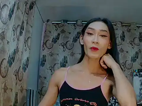 Snapshot of youarea_dreamer chatting on 09-10-25, 01:38 youarea dreamer online show from 09-10-25, 01:38