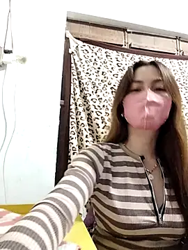 Snapshot of Baby-ladysweet20 chatting on 12-14-25, 10:20 Baby-ladysweet20 online show from 12-14-25, 10:20