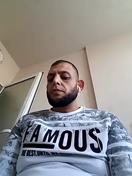 Snapshot of milenski74 chatting on 10-30-25, 11:55 milenski74 online show from 10-30-25, 11:55