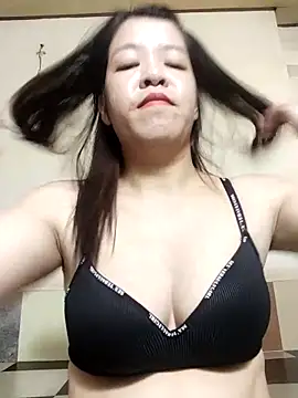 Snapshot of Sexy-sugertits20 chatting on 09-12-25, 03:39 Sexy-sugertits20 online show from 09-12-25, 03:39