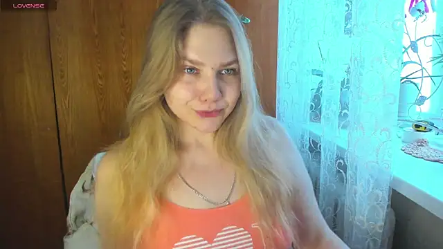 Snapshot of AlinaMors chatting on 01-06-26, 12:09 AlinaMors online show from 01-06-26, 12:09