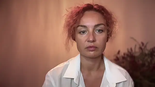 Reddgiirl online show from 10-18-25, 05:35