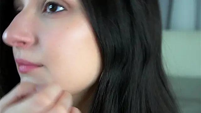 FalineBeacher online show from 11-18-25, 03:05