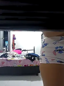 Snapshot of linda_ber30 chatting on 09-20-25, 10:55 linda ber30 online show from 09-20-25, 10:55