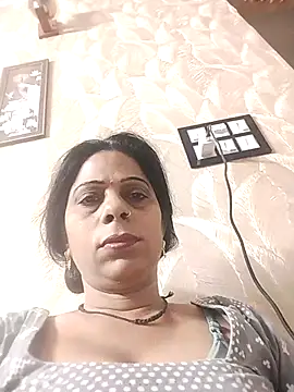Soniya Roy online show from 04-15-26, 10:22