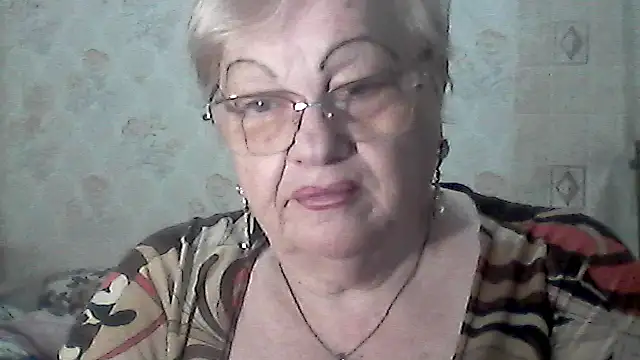 Snapshot of NatalieNorth chatting on 06-19-26, 11:08 NatalieNorth online show from 06-19-26, 11:08