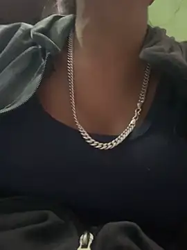 Snapshot of sakshi5533 chatting on 01-07-26, 05:59 sakshi5533 online show from 01-07-26, 05:59