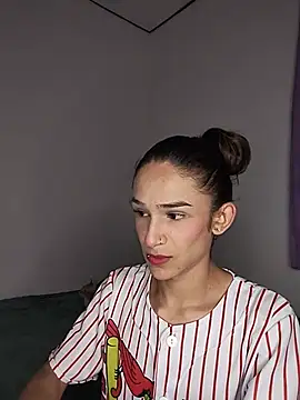 Snapshot of Twink_fem-boy chatting on 06-29-26, 03:13 Twink fem-boy online show from 06-29-26, 03:13