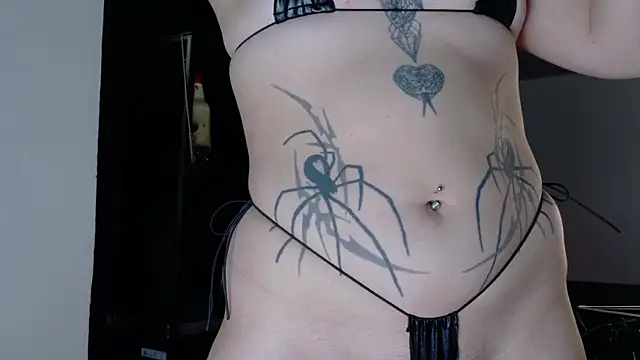 Snapshot of Angelabl0odborne chatting on 11-23-25, 04:18 Angelabl0odborne online show from 11-23-25, 04:18