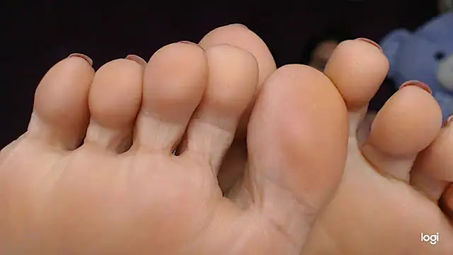 ash feet online show from 12-05-25, 03:04