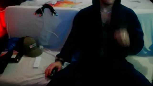 Luv2SuckBWC92 online show from 09-16-25, 05:41