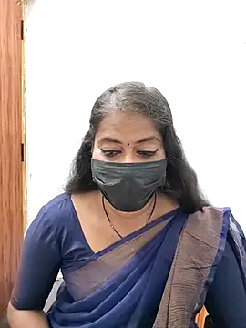 Snapshot of tamil_Sigappu_Roja chatting on 05-29-26, 12:52 tamil Sigappu Roja online show from 05-29-26, 12:52