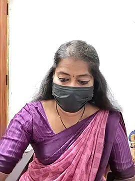 Snapshot of tamil_Sigappu_Roja chatting on 05-30-26, 12:41 tamil Sigappu Roja online show from 05-30-26, 12:41
