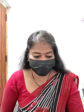 Snapshot of tamil_Sigappu_Roja chatting on 06-08-26, 12:36 tamil Sigappu Roja online show from 06-08-26, 12:36