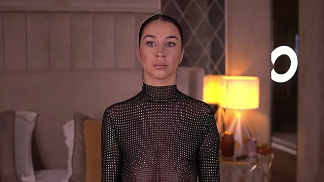 Snapshot of FrancescaDante chatting on 11-23-25, 06:57 FrancescaDante online show from 11-23-25, 06:57