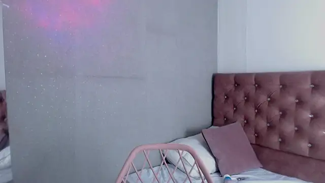 Stefany 44 online show from 11-14-25, 06:17