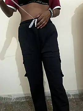 Alia-00 online show from 10-11-25, 04:01