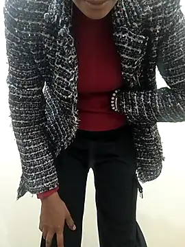 Alia-00 online show from 12-14-25, 03:56