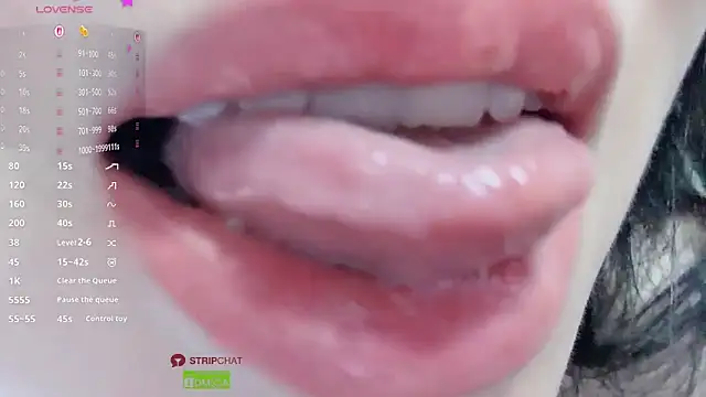 Xiatian520  online show from 04-19-26, 06:10