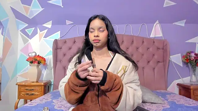 CloeyGraweing online show from 11-27-25, 12:07