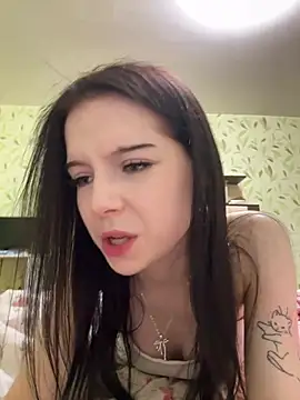 Snapshot of Angel__Rosse chatting on 06-27-26, 06:35 Angel Rosse online show from 06-27-26, 06:35