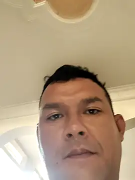 ZChacon123 online show from 11-04-25, 12:04