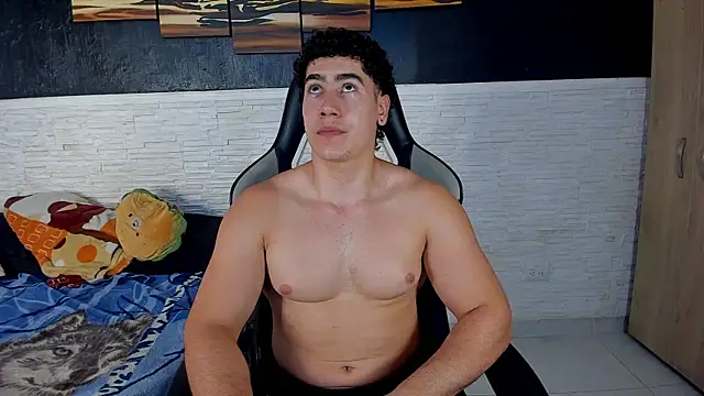 Snapshot of jep_play99 chatting on 06-17-26, 05:21 jep play99 online show from 06-17-26, 05:21