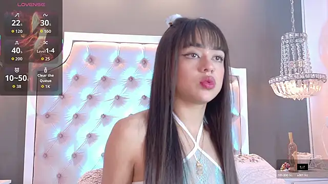 TifannyWolf  online show from 09-17-25, 05:31