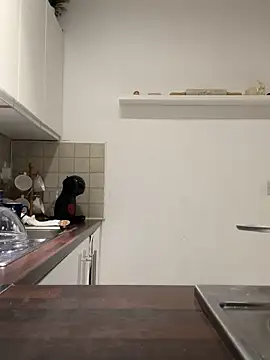 Snapshot of Michel_huge chatting on 11-04-25, 07:29 Michel huge online show from 11-04-25, 07:29