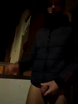 Snapshot of Michel_huge chatting on 11-07-25, 06:02 Michel huge online show from 11-07-25, 06:02