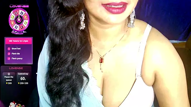 Snapshot of QUEEN_SAKHI- chatting on 07-16-26, 08:26 QUEEN SAKHI- online show from 07-16-26, 08:26
