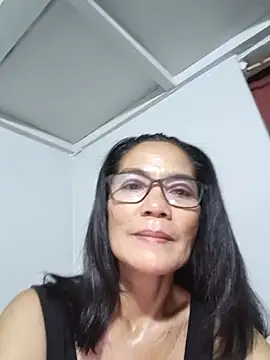 ImYourWoman 55 online show from 05-13-26, 10:49