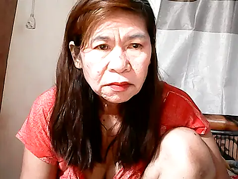 Hottestsexxy Elynnn online show from 10-29-25, 06:37