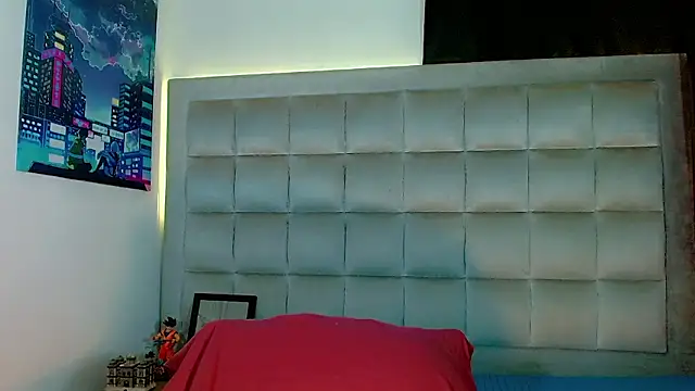 Snapshot of AmazingMistressNathy chatting on 01-16-26, 04:16 AmazingMistressNathy online show from 01-16-26, 04:16