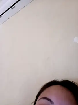 Snapshot of Theredcorazon chatting on 11-13-25, 08:52 Theredcorazon online show from 11-13-25, 08:52