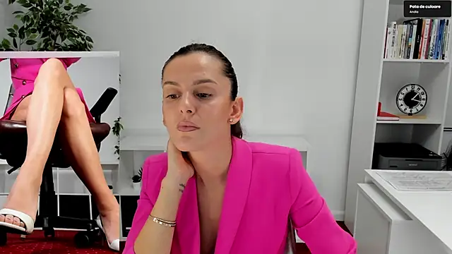 LegswAttitude online show from 10-15-25, 07:41