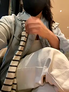 xiao-mo520 online show from 11-02-25, 10:39