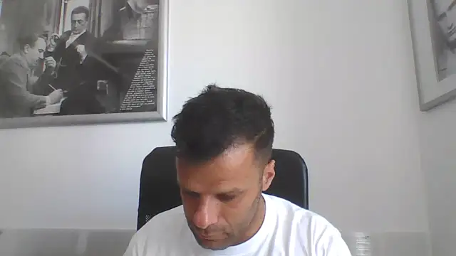 Snapshot of FROCETTO93 chatting on 06-29-26, 11:10 FROCETTO93 online show from 06-29-26, 11:10