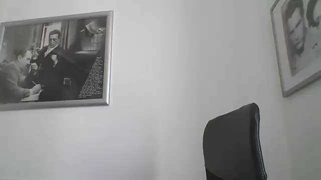 Snapshot of FROCETTO93 chatting on 07-20-26, 10:39 FROCETTO93 online show from 07-20-26, 10:39