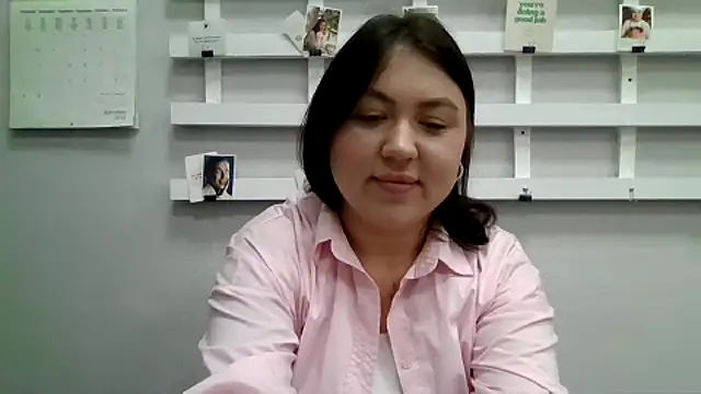 LoveNugget online show from 10-10-25, 07:18